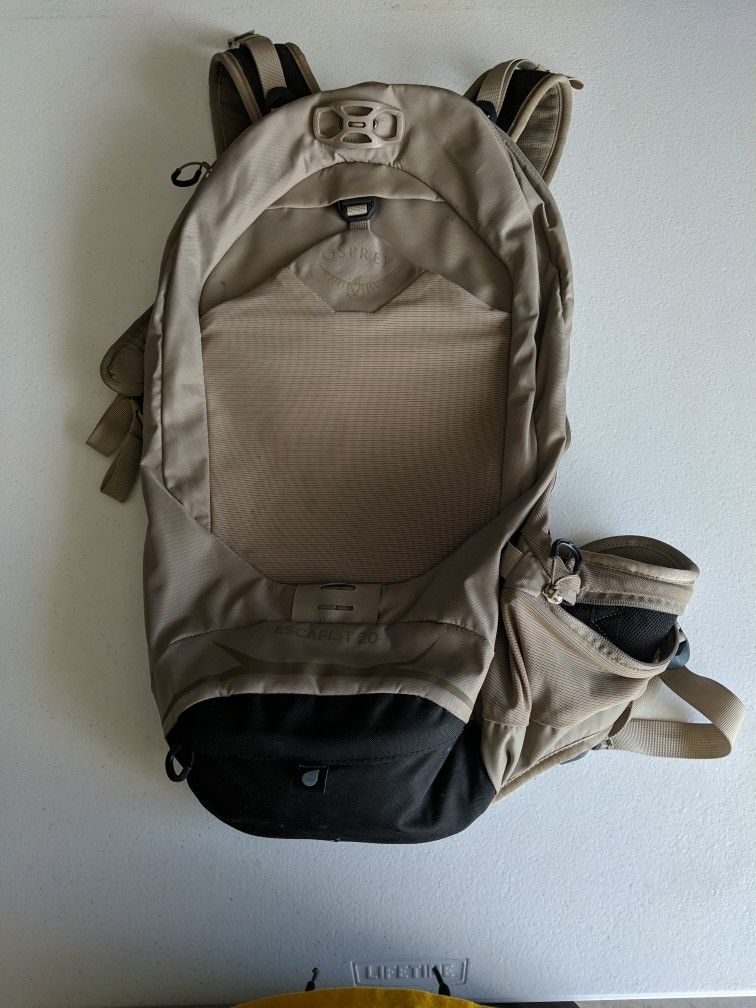 Escapist 20 Bikepacking Backpack