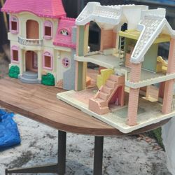 Kids Dollhouses
