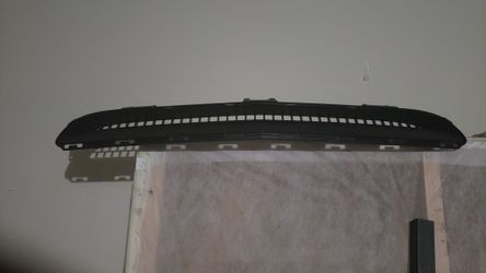 Challenger lower grill