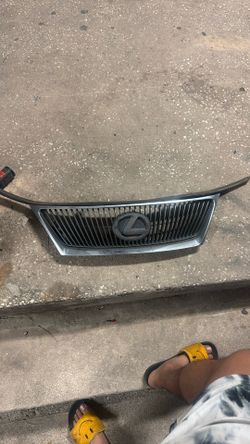 Lexus Grill