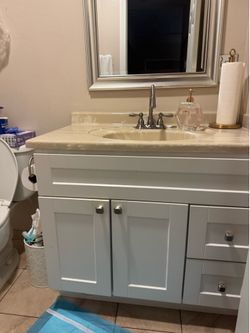 Vanity 36 inches with the mirror 200