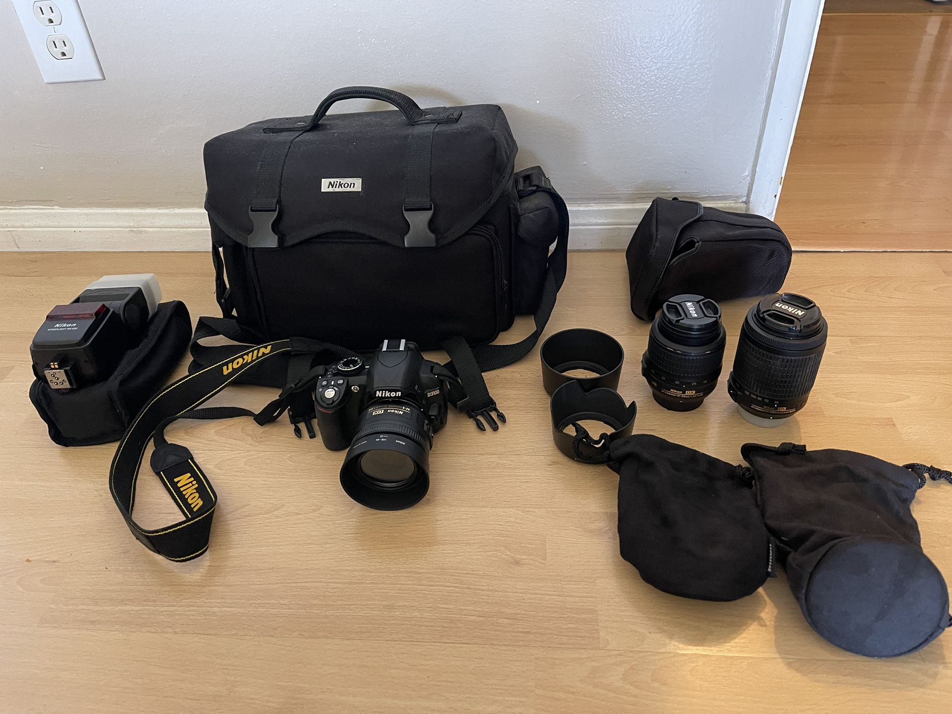 Nikon D3100 Set