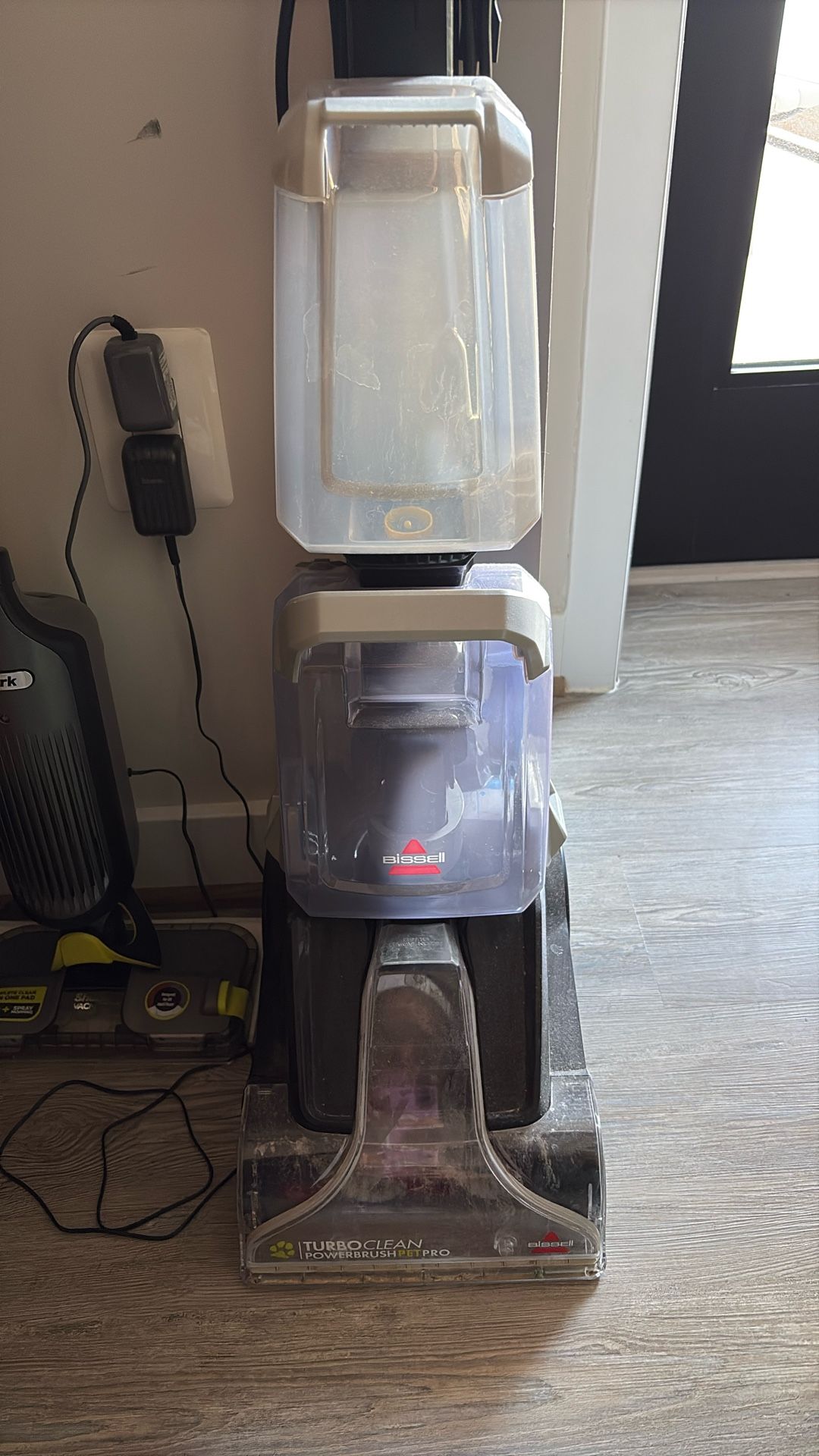 Carpet Cleaner
