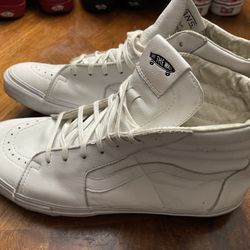 VANS LEATHER SIZE 10.5