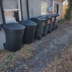 GARBAGE CONTAINERS