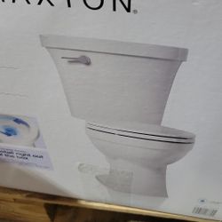 Kohler Maxton 2 Piece Elongated Toilet With Soft Close Toilet Seat