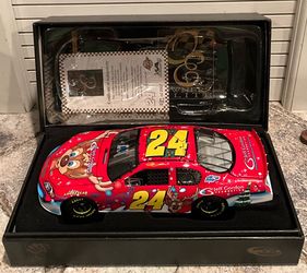 Jeff Gordon 2007 1/24 Holiday Foundation Monte Carlo SS Elite