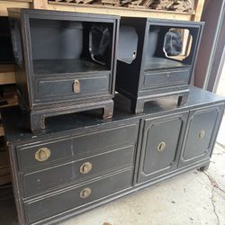 Vintage Dresser And Night Table Set 