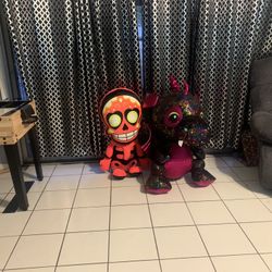 Stuffed Animals 