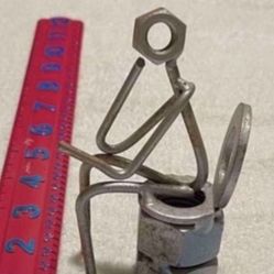 5” TALL THINKING MAN ON TOILET. METAL ART. NUTS AND BOLTS. 