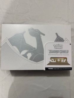 Pokémon TCG Sword & Shield Charizard Ultra-Premium Collection