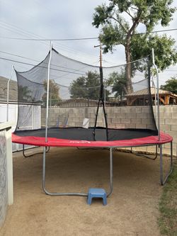 Propel Trampoline with Safety Enclosure Net