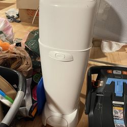 White Diaper Genie 