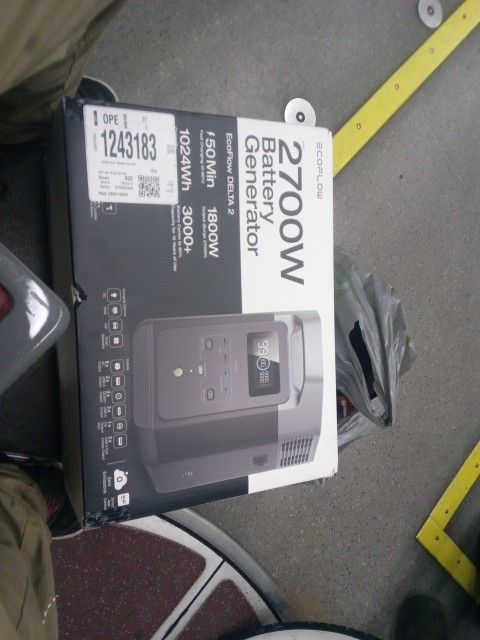 New 2700w Battery Generator(Basically A Power Station)