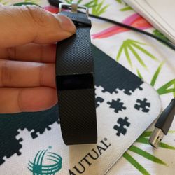 Fitbit Charge HR