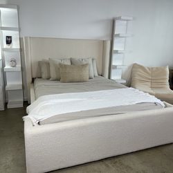 ☁️Arhaus Style White Modern Boucle Headboard Bed Frame in Queen / King Size - FREE Delivery 📦