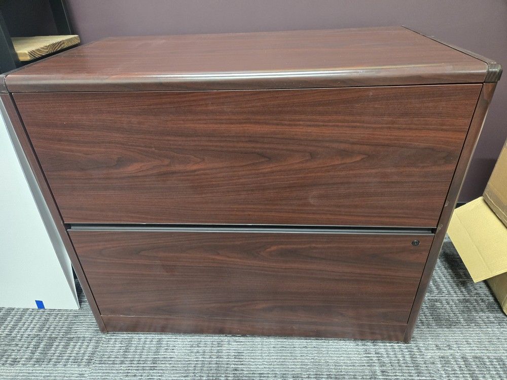 2 Drawer Lateral File Cabinet