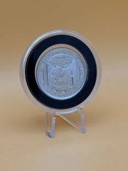 1/2 OZ APMEX SILVER ROUND .999 FINE SILVER COIN