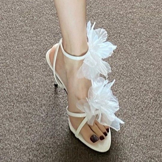 Women's Wedding High Heels with Floral Design - 6 CM