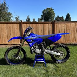 Dirt Bike Yamaha Yz250