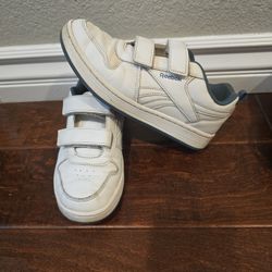 boys reebok size 3