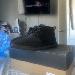 Ugg Men’s Size 10 