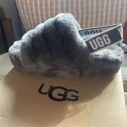 UGG Woman Size 6