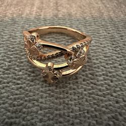 sortijas con laminado de oro 14k,$15 cada una,size 8