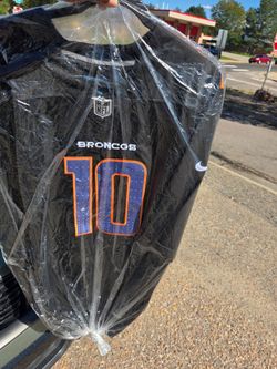 Broncos