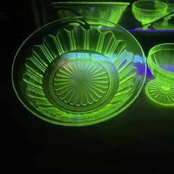 Uranium Glass. Glass Bowl