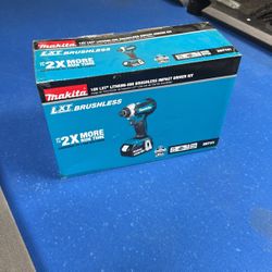 Makita Impact Drill Kit 