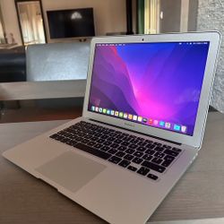 Apple Mackbook Air