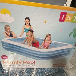 Intex Swim Center Family Inflatable Pool