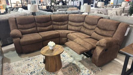 Brand New Living Room Reclining sectional set brown