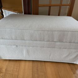 Upholstered Storage Ottoman 