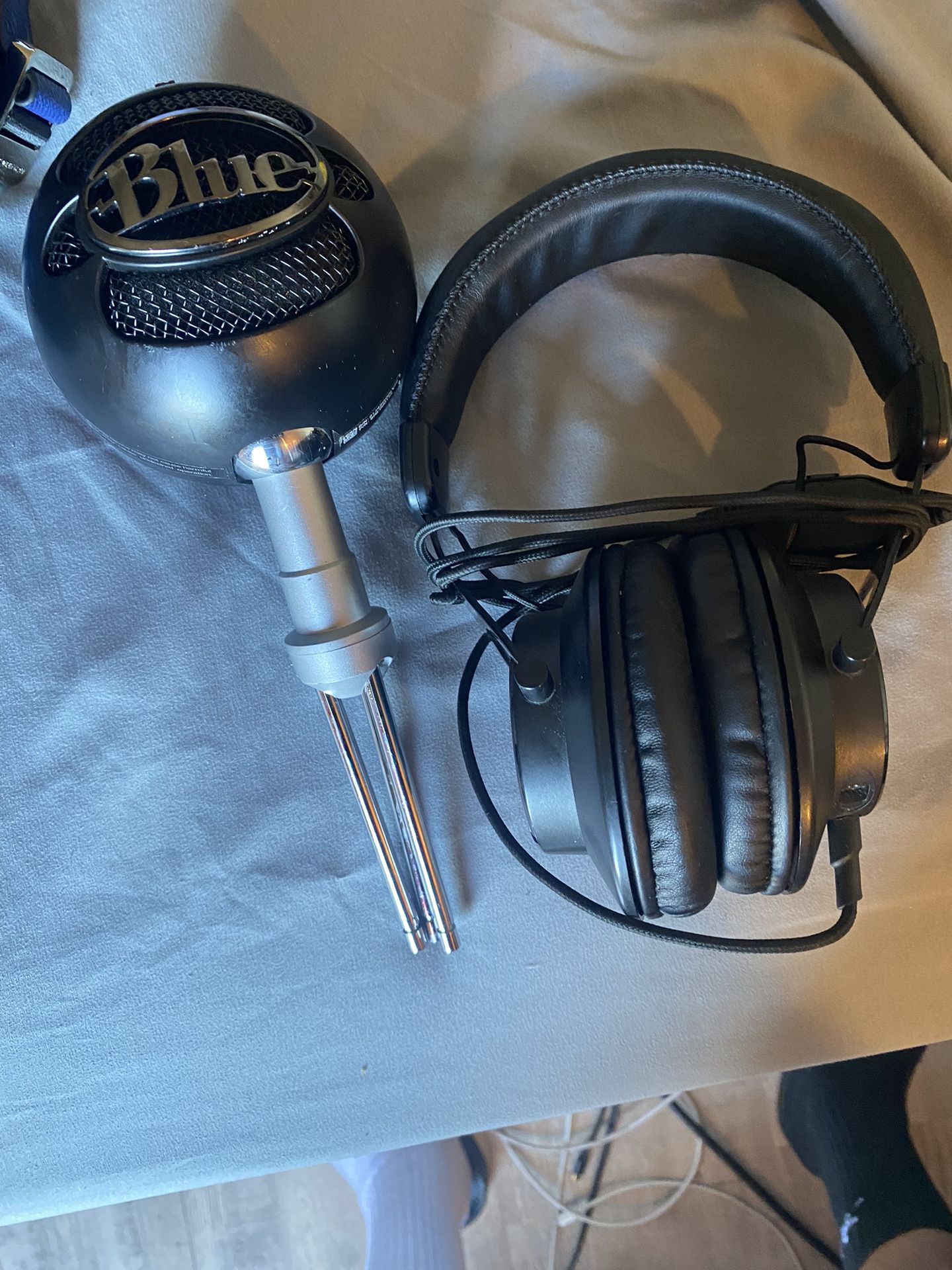 MacBook + Studio Equipment