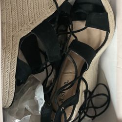 Wedges Black Sandals Size 8.5