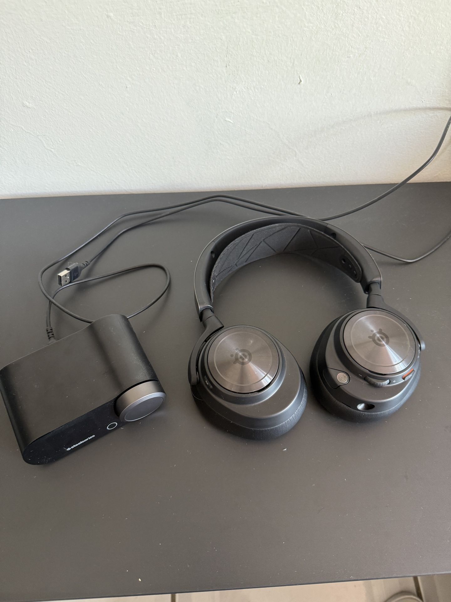 SteelSeries Arctis Nova Pro Wireless Multi-System Gaming Headset - Premium Hi-Fi Drivers - Active Noise Cancellation - Infinity Power System