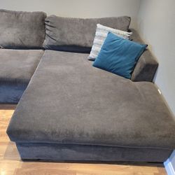 Sectional Sofa With Oversize Chaise