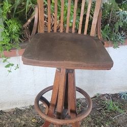 Antique Chair/stool
