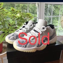 Jordan 11 Snake Bone Size 9.5