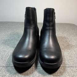 Kerrits Woodstock Waterproof Barn Boots Zipper Women's Size 10 Black  