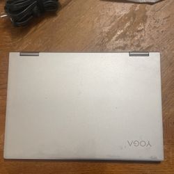 Lenovo YOGA laptop
