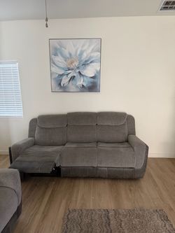 Couch set