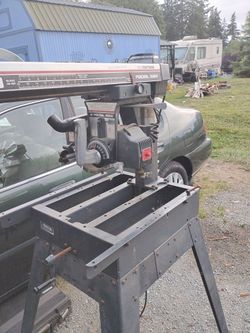Radial saw