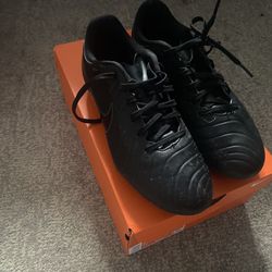 Nike Tiempo Legend 10 Academy