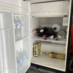 Mini Refrigerator Mini Fridge 