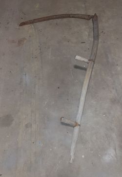 ANTIQUE SCYTHE HALLOWEEN DECORATION