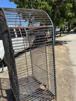 Birdcage (big) 6ft X 3 Ft And 2 Fts