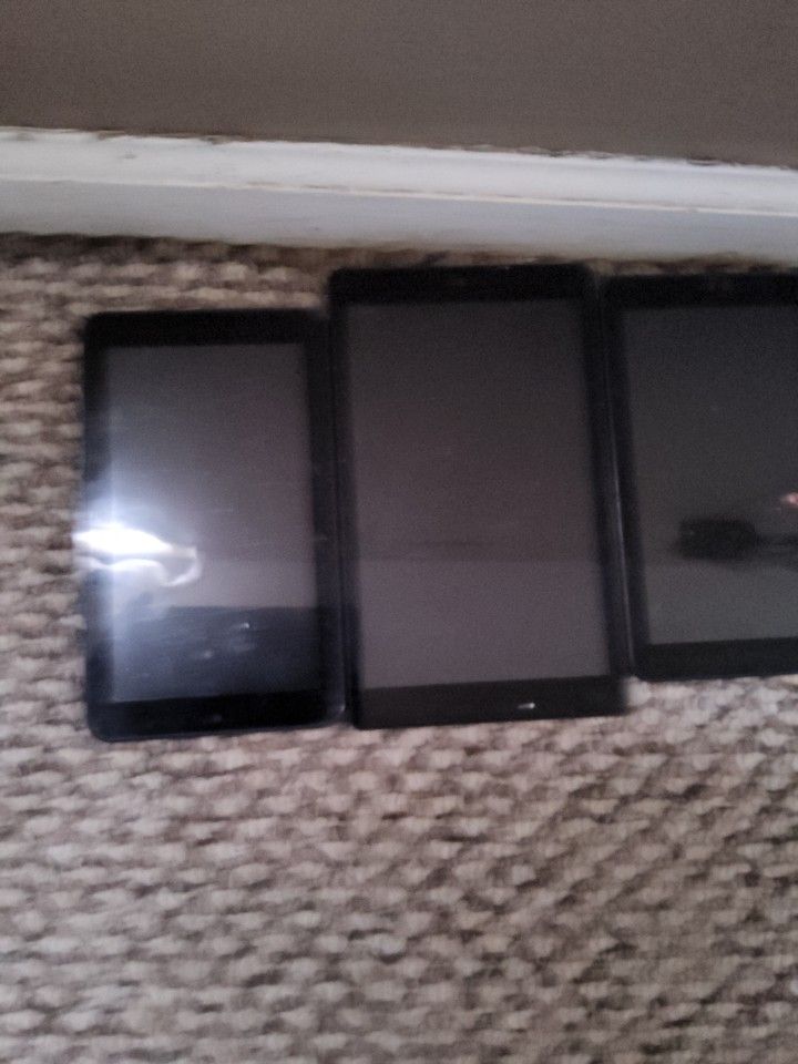 Onn Tablets 3 2 Seven Inch 1 8inch
